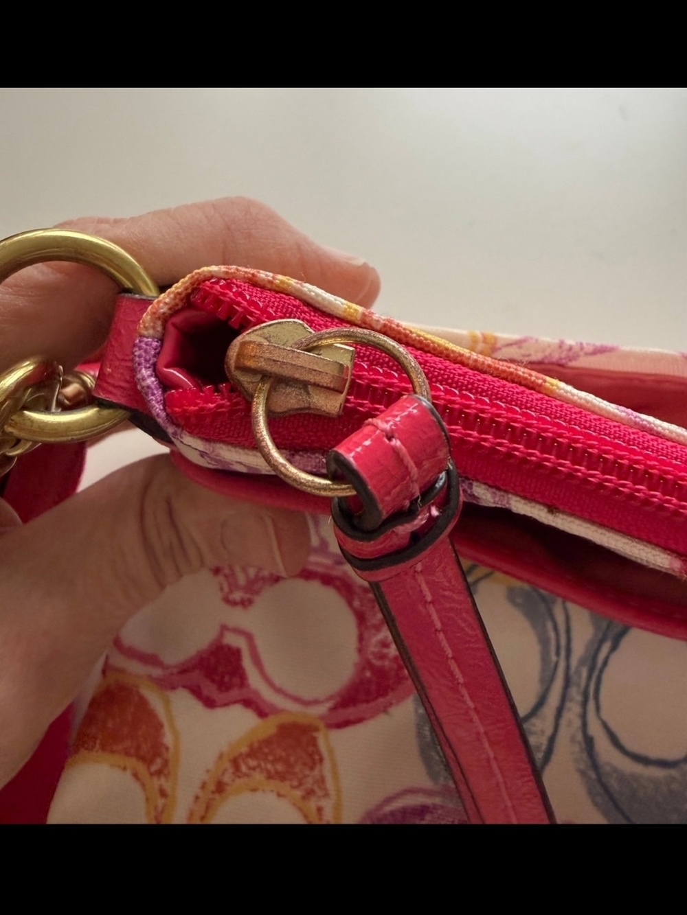 Coach Multicolor Signature Scribble Crossbody Purse Like New - Picture 6 of 15